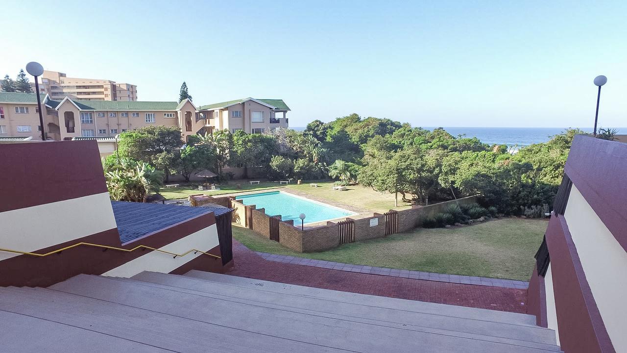 South Coast Beachfront Holiday Apartments Amanzimtoti Exteriör bild