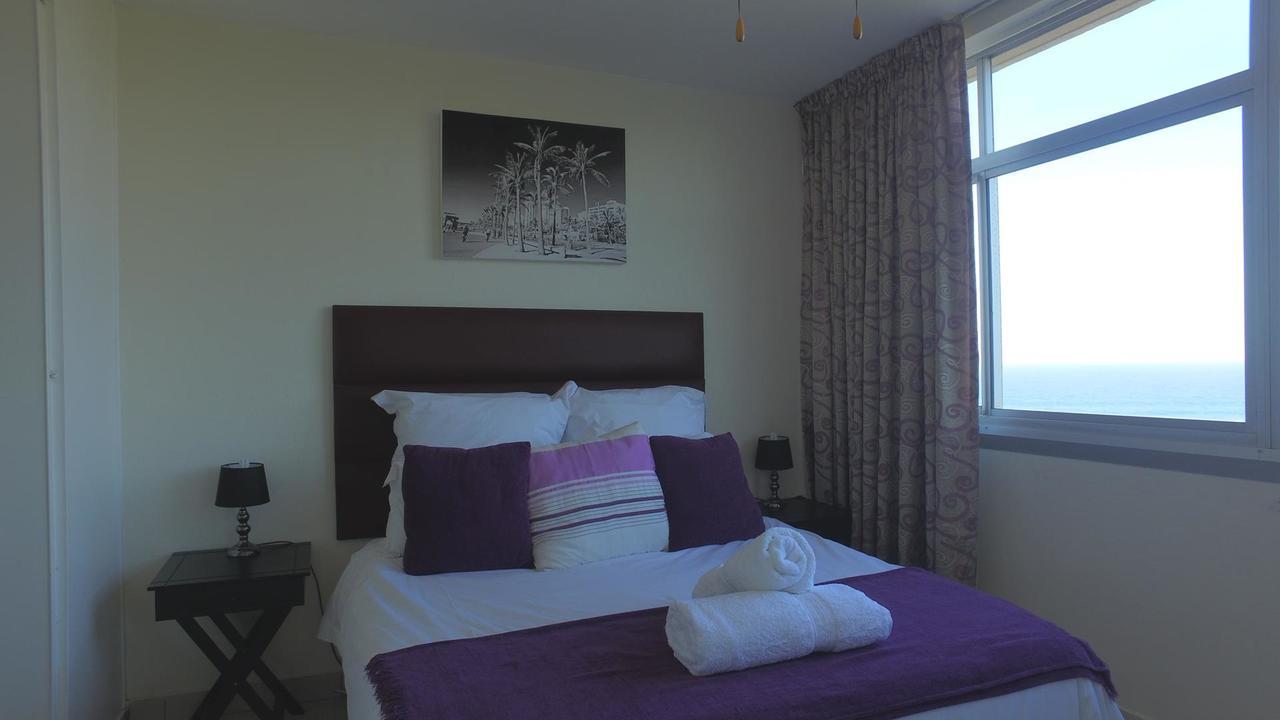 South Coast Beachfront Holiday Apartments Amanzimtoti Exteriör bild